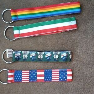 Sale 💰 💰 4 keychains.